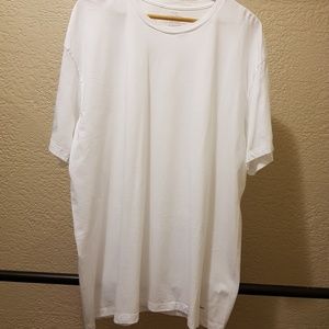 Calvin Klein White T-shirt Size: 2XL